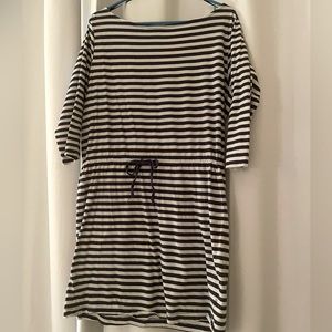 H&M casual dress, no rips or tears